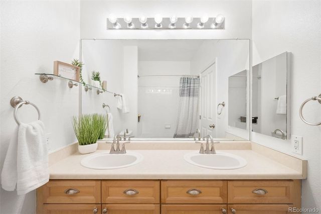 4024 S Carson Street 104, Aurora, CO 80014