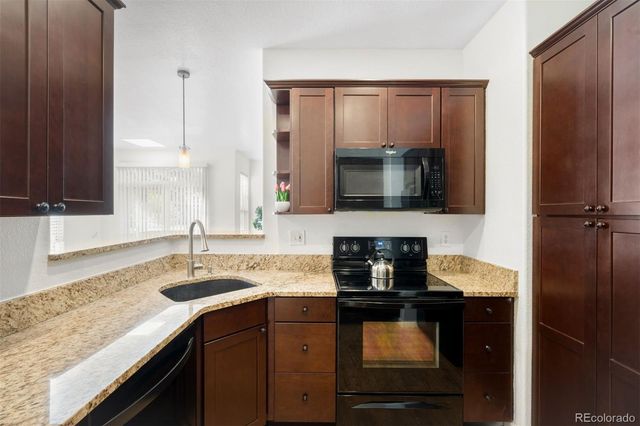 4024 S Carson Street 104, Aurora, CO 80014