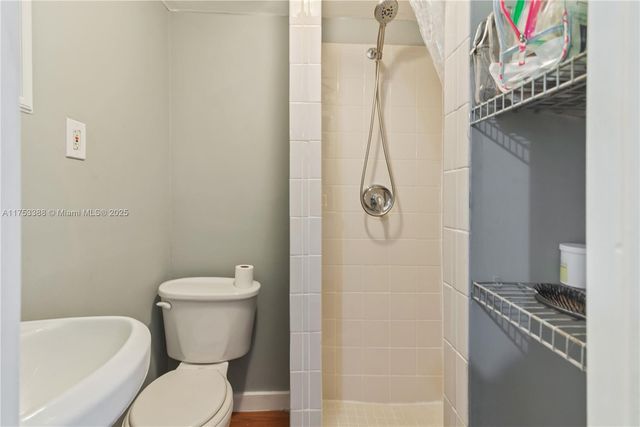 12955 NE 11th Ave, North Miami, FL 33161