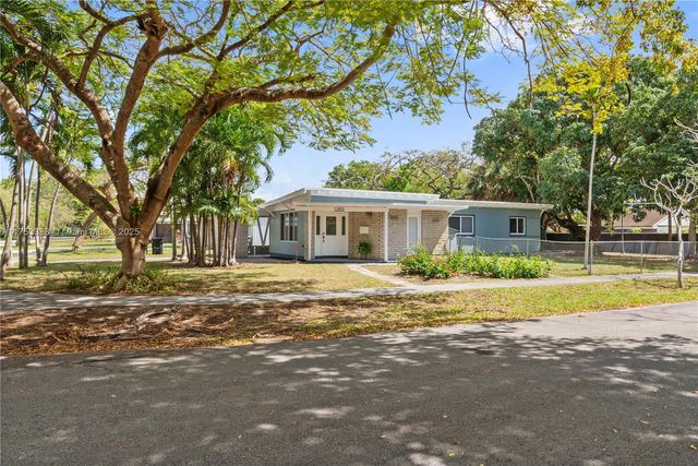 12955 NE 11th Ave, North Miami, FL 33161