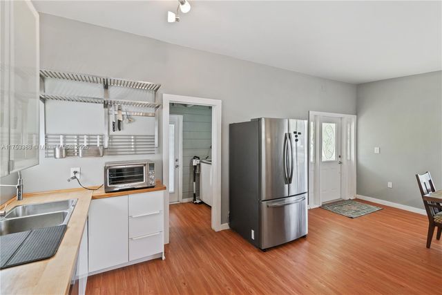 12955 NE 11th Ave, North Miami, FL 33161