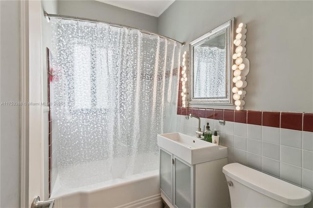 12955 NE 11th Ave, North Miami, FL 33161