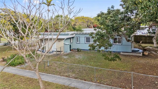 12955 NE 11th Ave, North Miami, FL 33161