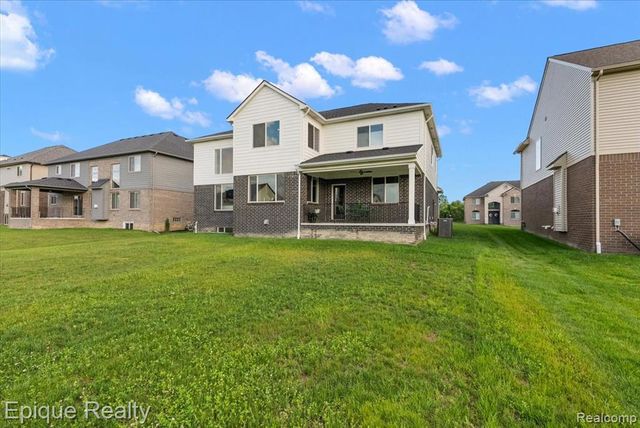 24603 Callaway Drive, Macomb, MI 48042