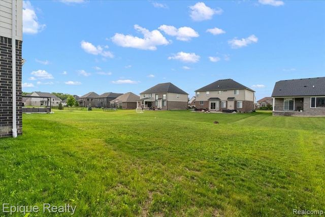 24603 Callaway Drive, Macomb, MI 48042