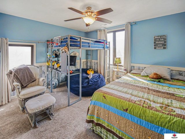 3800 W Springview Road, Lincoln, NE 68522