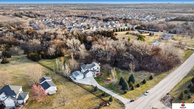 3800 W Springview Road, Lincoln, NE 68522