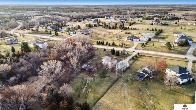 3800 W Springview Road, Lincoln, NE 68522