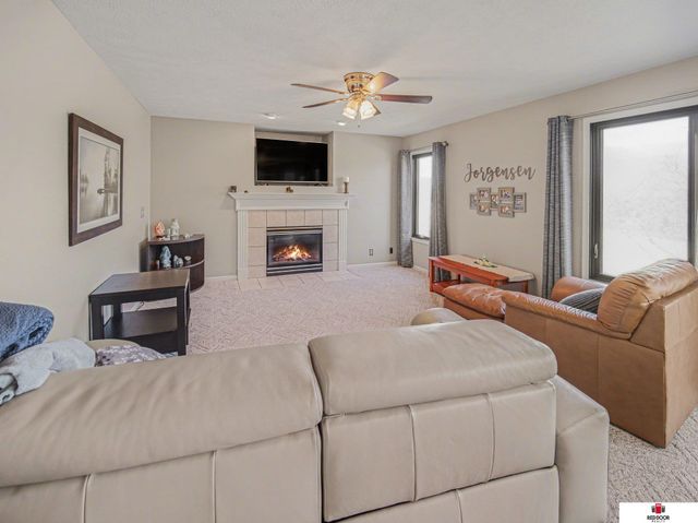 3800 W Springview Road, Lincoln, NE 68522