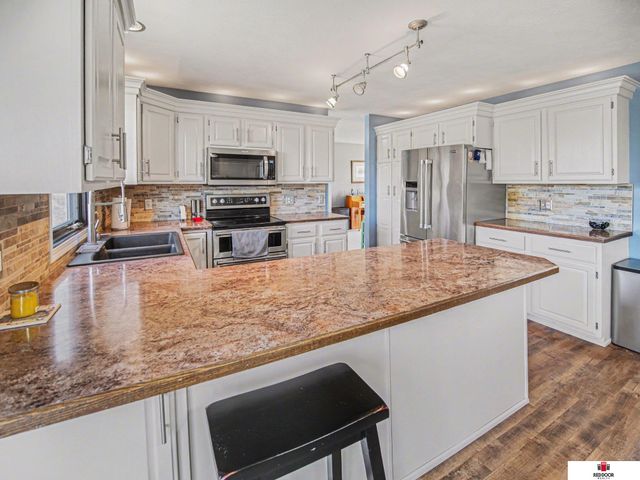 3800 W Springview Road, Lincoln, NE 68522