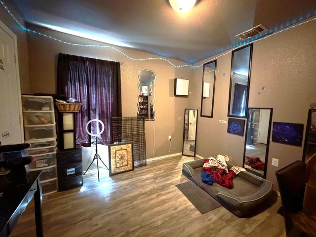 2205 Cedar Avenue, Lubbock, TX 79404