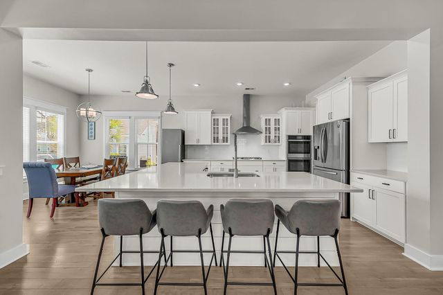 1831 Agate Bay Drive, Mount Pleasant, SC 29466