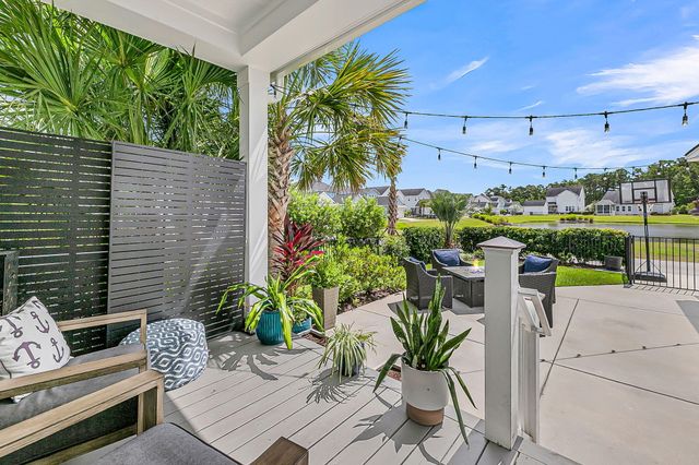 1831 Agate Bay Drive, Mount Pleasant, SC 29466