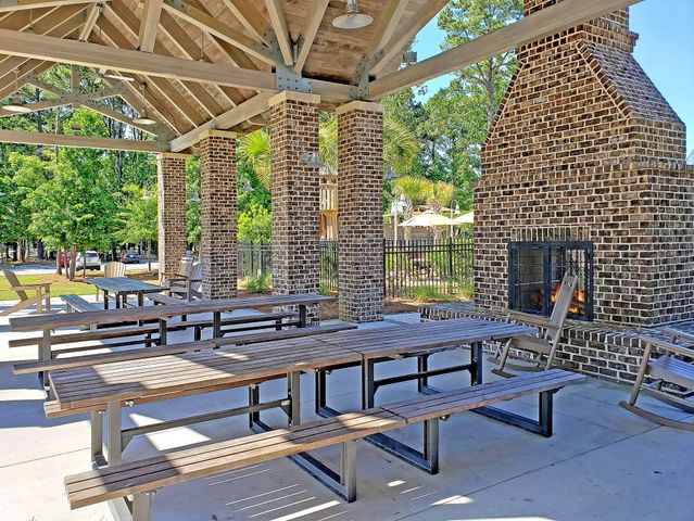 1831 Agate Bay Drive, Mount Pleasant, SC 29466