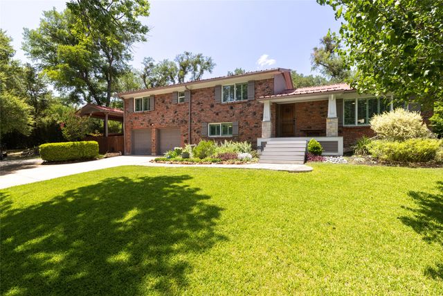 211 Crest Ridge Circle, Lakeside, TX 76108