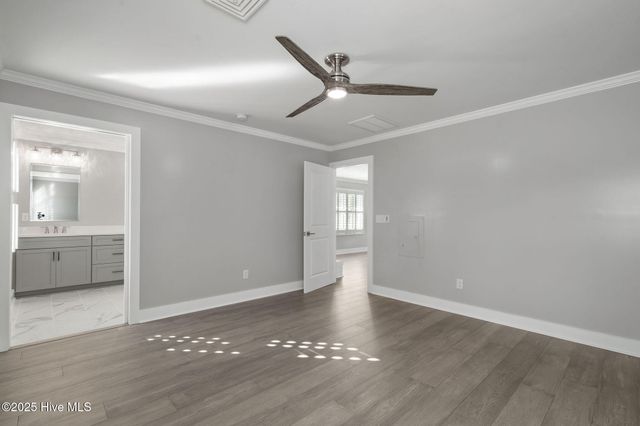 1505 Us Hwy 117 Bypass S, Burgaw, NC 28425