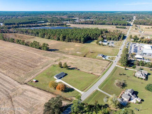 1505 Us Hwy 117 Bypass S, Burgaw, NC 28425