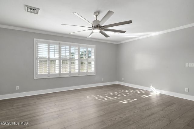 1505 Us Hwy 117 Bypass S, Burgaw, NC 28425