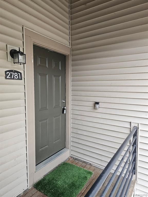 2781 Davison Avenue, Auburn Hills, MI 48326