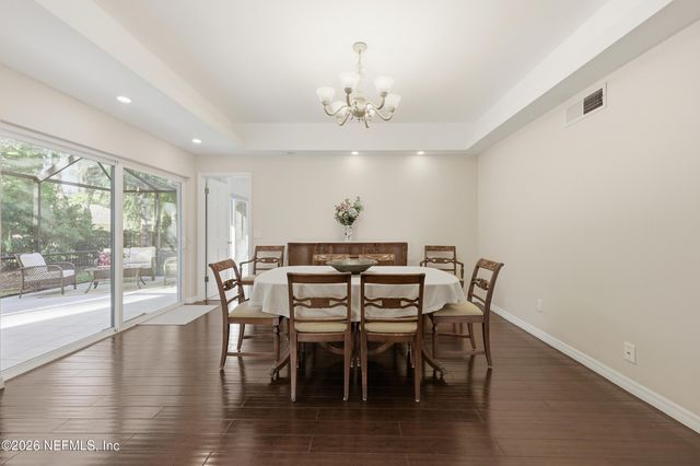 100 GRANADA Lane, Ponte Vedra Beach, FL 32082