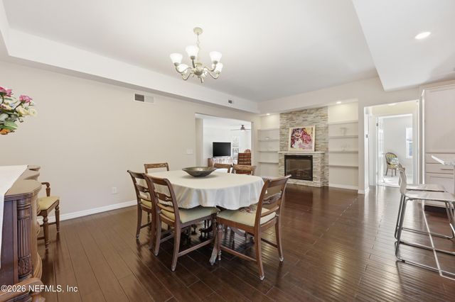 100 GRANADA Lane, Ponte Vedra Beach, FL 32082