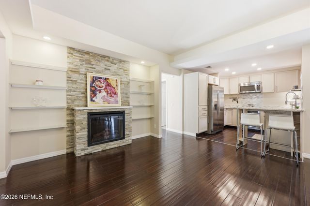 100 GRANADA Lane, Ponte Vedra Beach, FL 32082