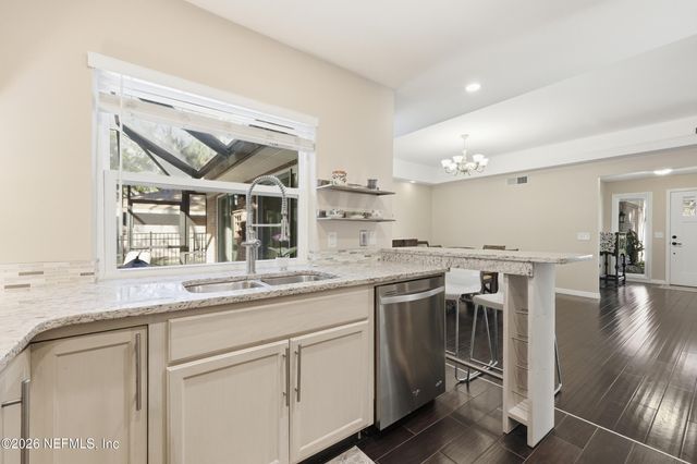 100 GRANADA Lane, Ponte Vedra Beach, FL 32082