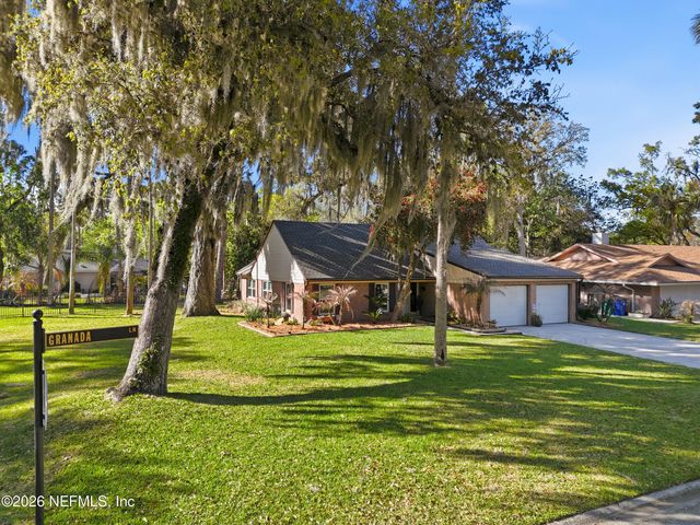 100 GRANADA Lane, Ponte Vedra Beach, FL 32082