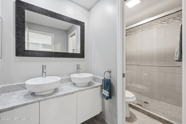 100 GRANADA Lane, Ponte Vedra Beach, FL 32082