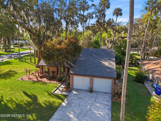 100 GRANADA Lane, Ponte Vedra Beach, FL 32082