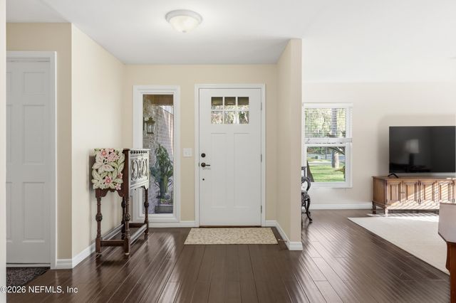 100 GRANADA Lane, Ponte Vedra Beach, FL 32082