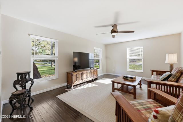 100 GRANADA Lane, Ponte Vedra Beach, FL 32082