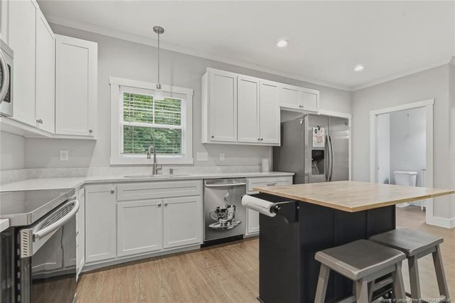 407 W Mooring, Sanford, NC 27332