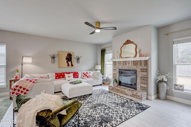 5189 Evergreen Road, Joplin, MO 64801