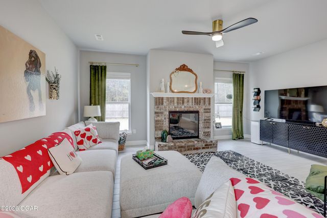 5189 Evergreen Road, Joplin, MO 64801