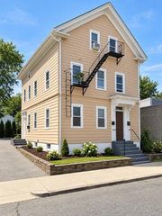 928 Branch Avenue, Providence, RI 02904