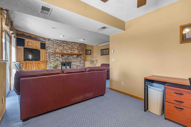 2903 17th Avenue S, Moorhead, MN 56560