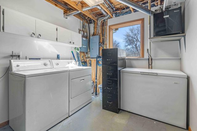 2903 17th Avenue S, Moorhead, MN 56560