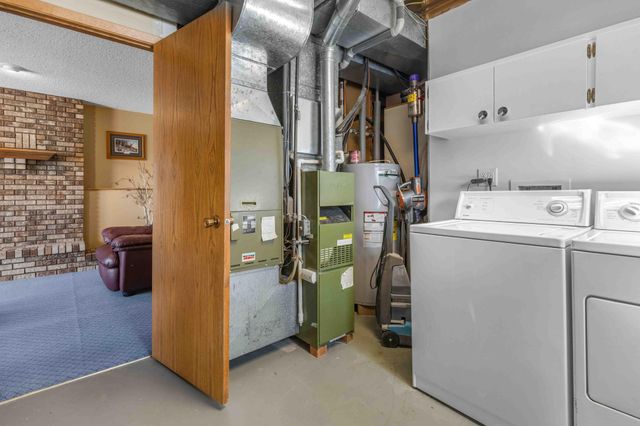 2903 17th Avenue S, Moorhead, MN 56560