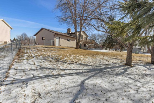 2903 17th Avenue S, Moorhead, MN 56560