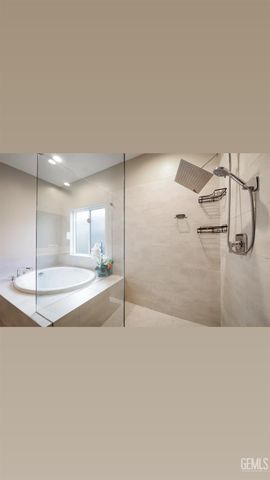 8602 Littleton Street, Bakersfield, CA 93314