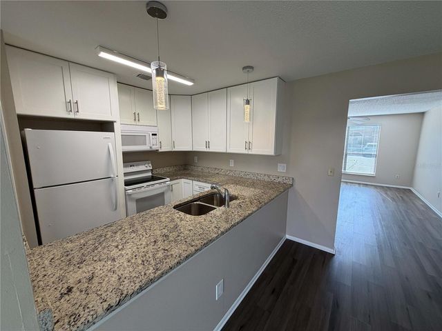 603 CASA PARK COURT O, Winter Springs, FL 32708