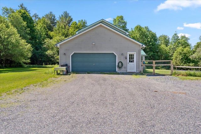82 West Street Road, Fairfax, VT 05454