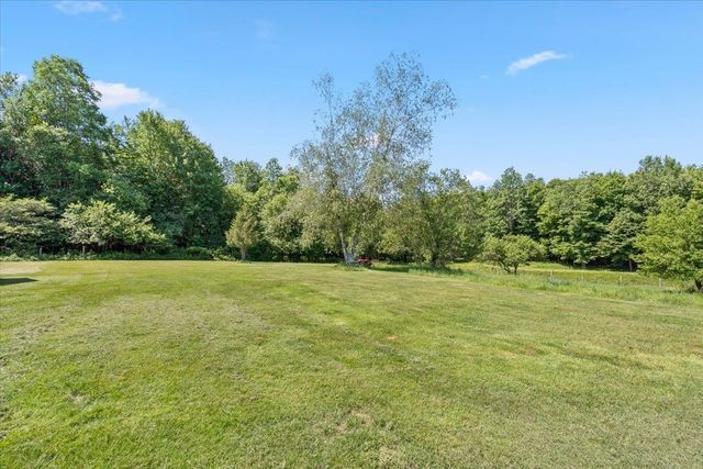 82 West Street Road, Fairfax, VT 05454