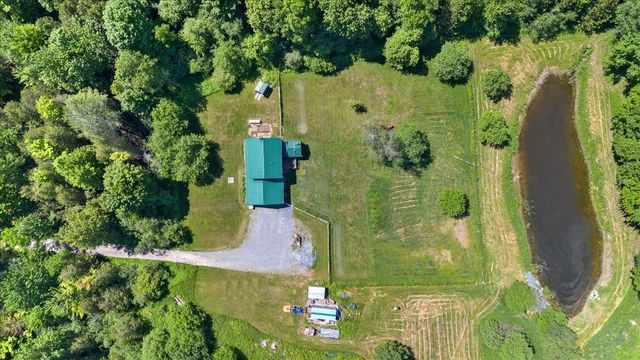 82 West Street Road, Fairfax, VT 05454