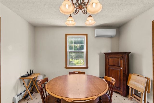 82 West Street Road, Fairfax, VT 05454