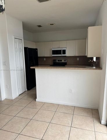 2525 SE 14th Ave 386, Homestead, FL 33035