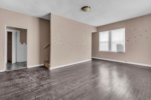 2034 WHITNEY AVE, Memphis, TN 38127