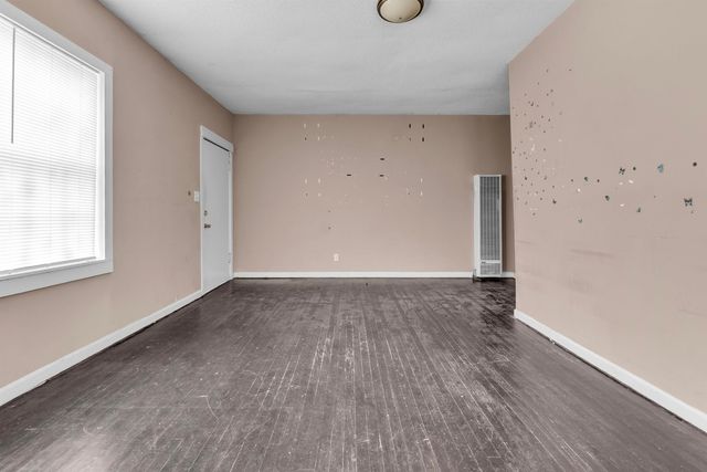 2034 WHITNEY AVE, Memphis, TN 38127