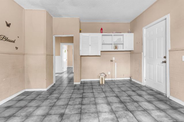 2034 WHITNEY AVE, Memphis, TN 38127